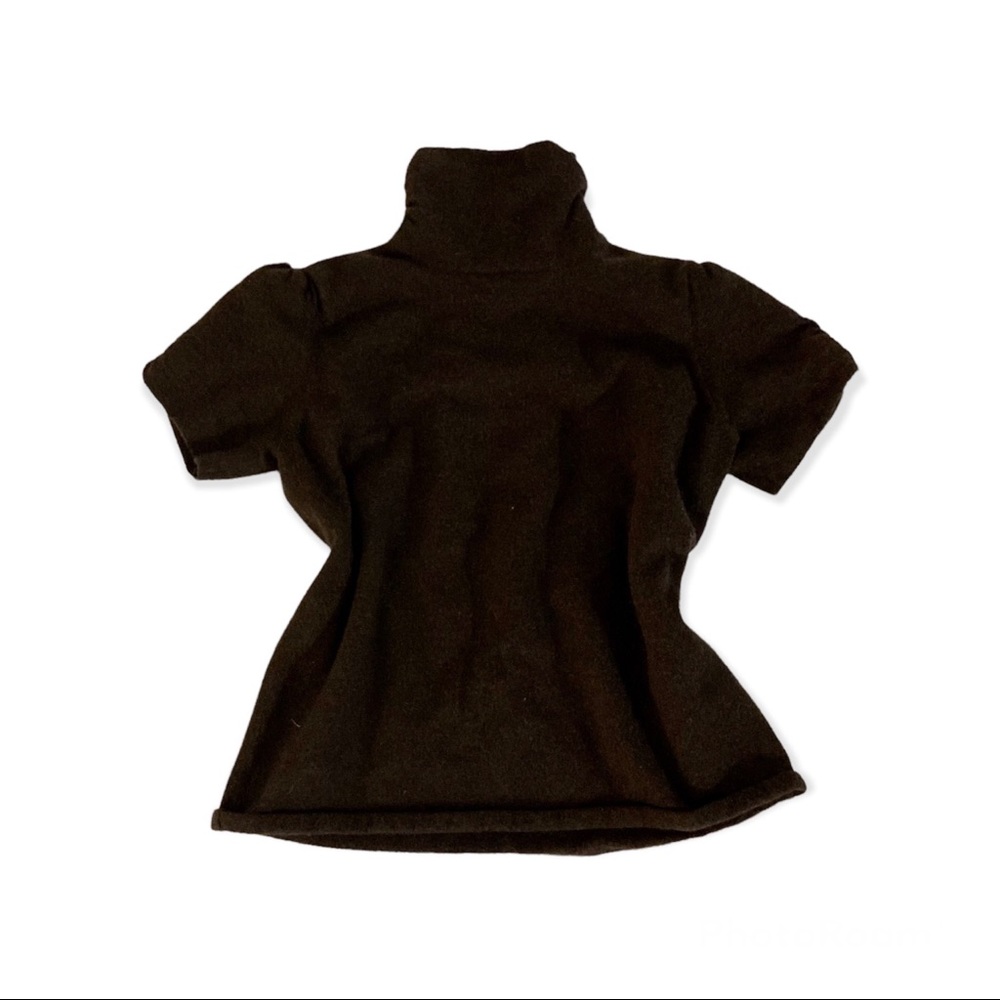 brown short-sleeve turtleneck